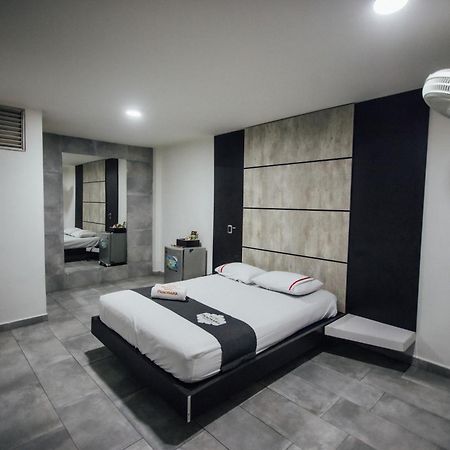 Hotel Panorama 麦德林 外观 照片