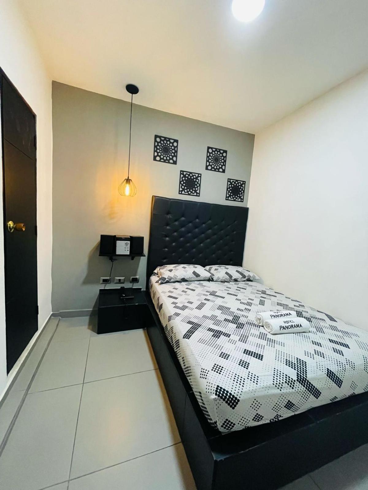 Hotel Panorama 麦德林 外观 照片