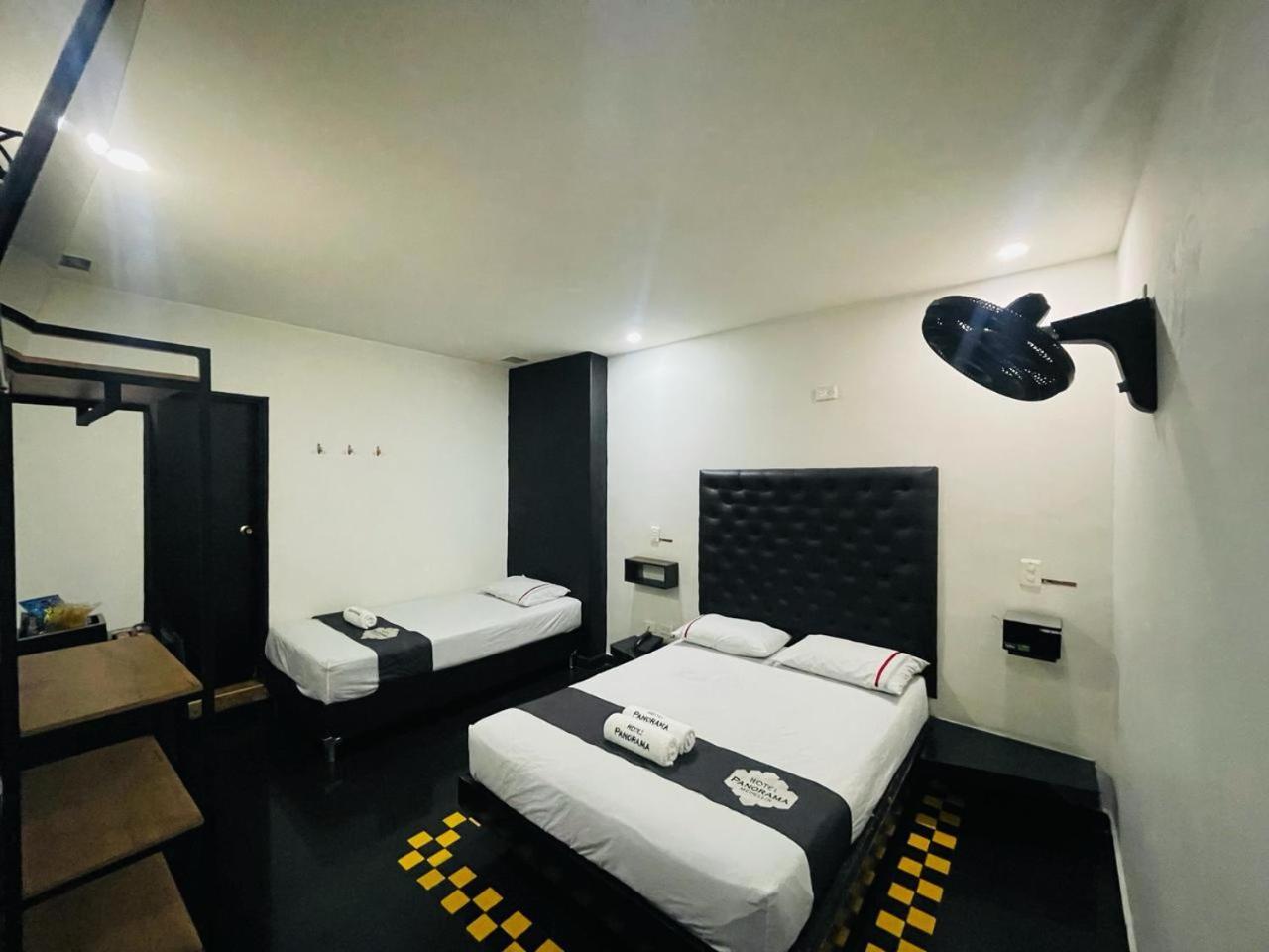 Hotel Panorama 麦德林 外观 照片